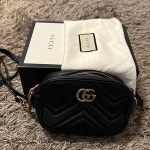 GG Marmont matelassé mini bag - black